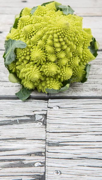 Romanesco brokkoli vagy a karfiol római — Stock Fotó