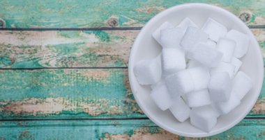 beyaz şeker cubes