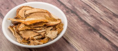 kurutulmuş porçini mantarı