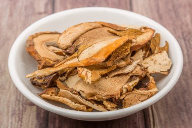 kurutulmuş porçini mantarı