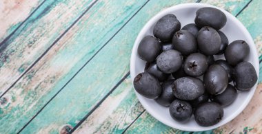 Salamura Siyah Zeytin