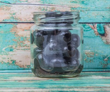 Salamura Siyah Zeytin