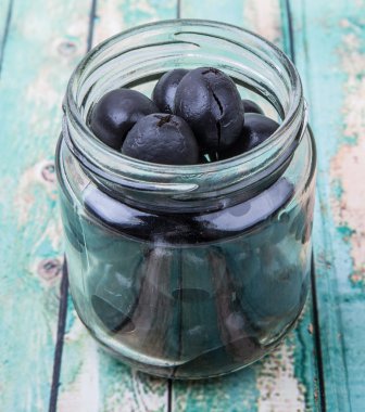 Salamura Siyah Zeytin