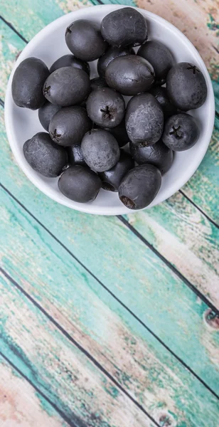 Aceitunas negras en escabeche — Foto de Stock