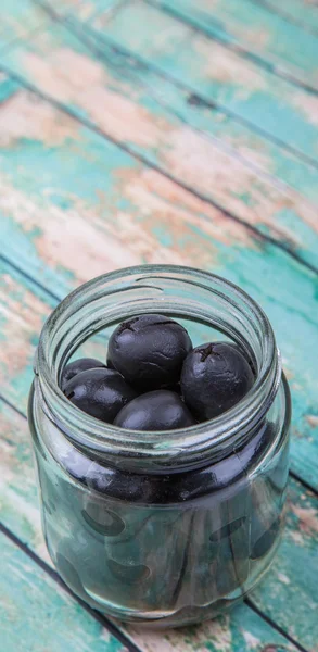 Aceitunas negras en escabeche — Foto de Stock