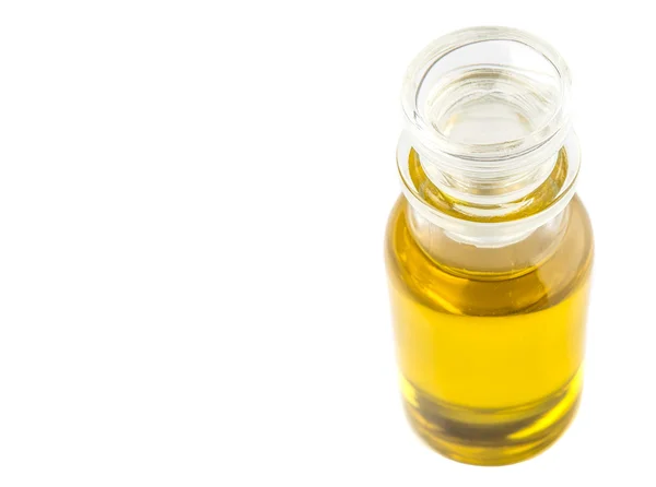 Aceite de oliva en botella de vidrio — Foto de Stock