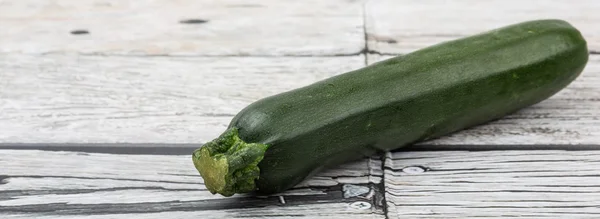 Groene courgette plantaardige — Stockfoto