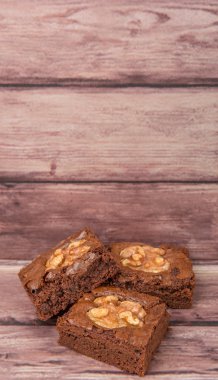 Ceviz çikolatalı kek