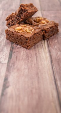 Ceviz çikolatalı kek