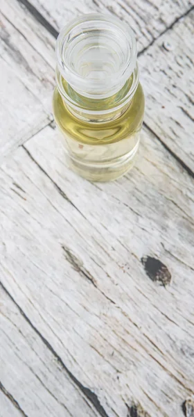 Apple vinäger i glasflaska — Stockfoto