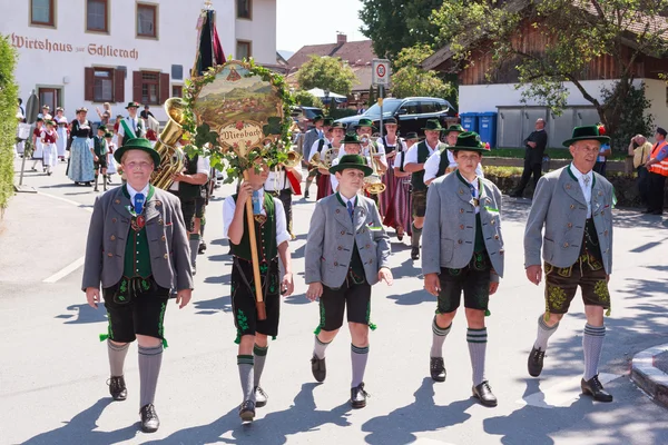 Jelmezek club Miesbach a kápolna a Pageant-th 125 évfordulója — Stock Fotó