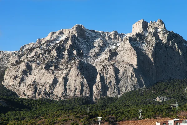 Blick auf den Berg ai-petri — Stockfoto