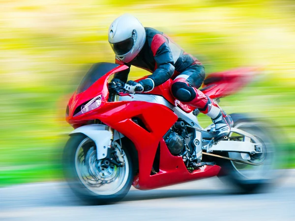 Dynamischer Motorradrennen — Stockfoto