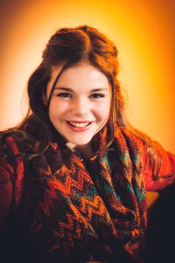 Şirin şık beyaz ara