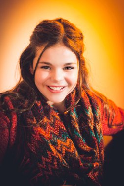 Şirin şık beyaz ara