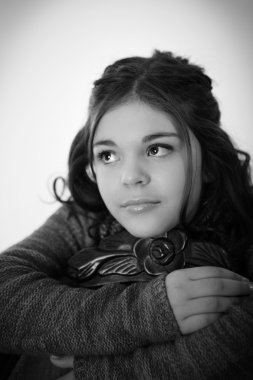 Şirin şık beyaz ara