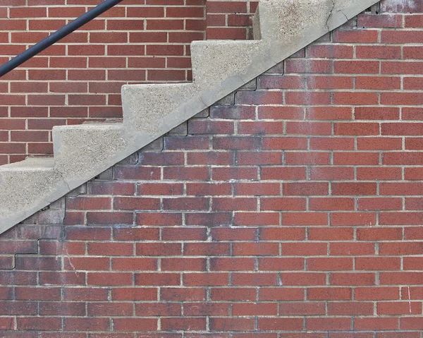 Contractor Issues Dirty Red Brick — Stock Photo, Image