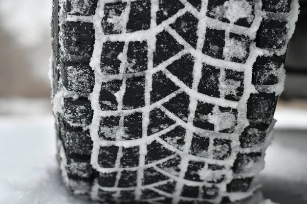 Ελαστικά Στο Χιόνι Προστάτης Ελαστικών Στο Χιόνι Σημάδια Χειμερινών Ελαστικών — Φωτογραφία Αρχείου