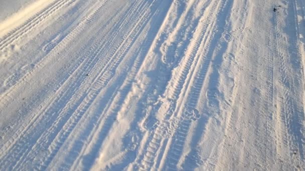Stopy Sněhu Otisky Nohou Sněhu Stopy Pneumatik Sněhu — Stock video