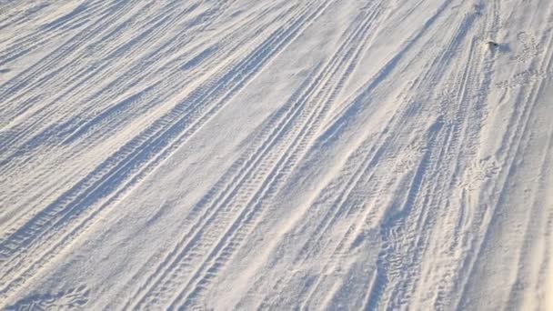 Fußabdrücke Schnee Fußabdrücke Schnee Reifenspuren Schnee — Stockvideo