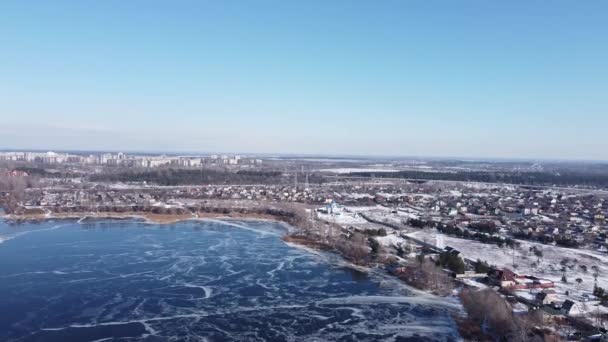 Vlucht Bevroren Meer Breken Ijs Plattelandsdorp Litouwen Luchtfotografie Tijdens Het — Stockvideo
