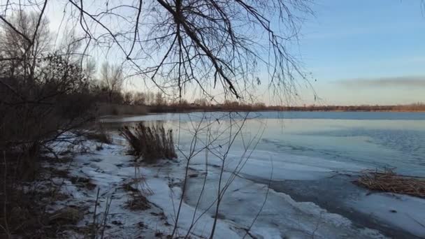 Hermosa Noche Invierno Río Islandia Imágenes Aéreas Invierno Del Río — Vídeos de Stock