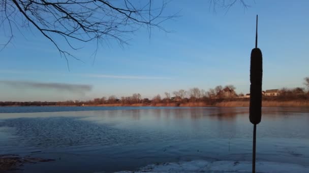 Piękny Zimowy Wieczór Nad Rzeką Islandia Zimie Materiał Powietrza Rzeki — Wideo stockowe