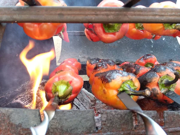 Sült Zöldség Grillezett Zöldség Főzés Élelmiszer Lángokban — Stock Fotó