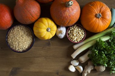 Doldurulmuş kabak malzemeler