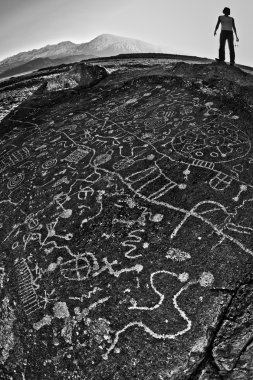 Uzun yürüyüşe çıkan kimse Amerikan rock sanat hayran.
