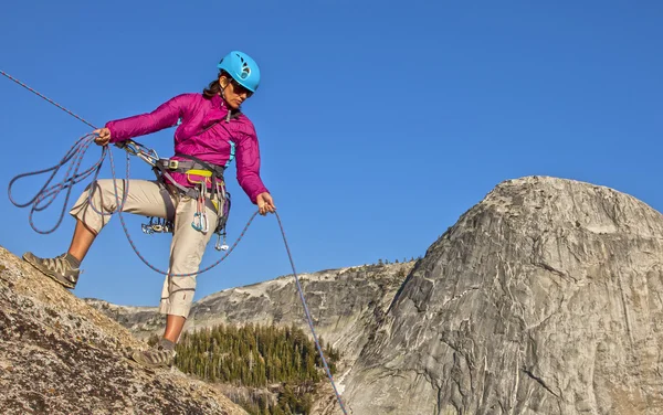 Climber on the edge. — Stock Photo, Image