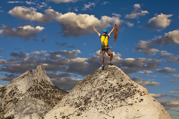 Climber on the edge. — Stock Photo, Image