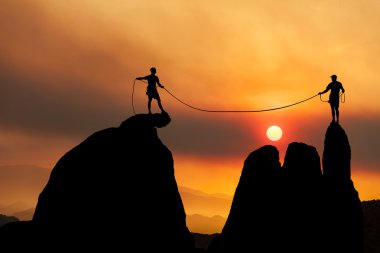 Takım kenarında tırmanma.