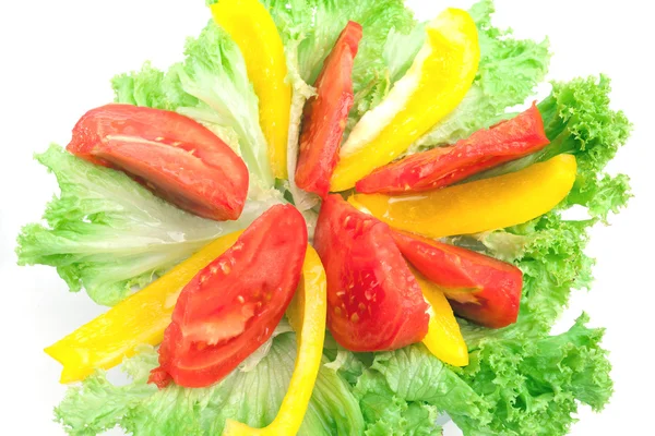 Friss vegyes zöldséggel saláta. Szelektív összpontosít — Stock Fotó
