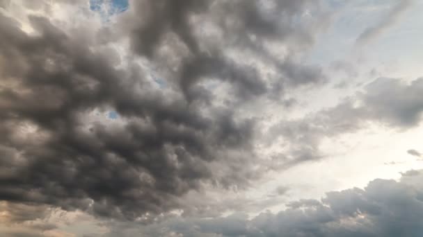 Nuages de pluie, timelapse — Video