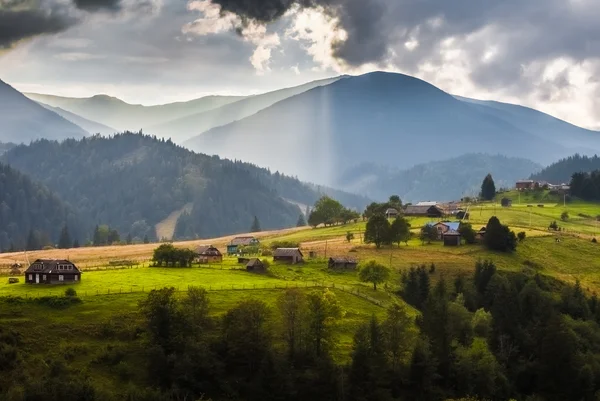 Summer landscape. Blue sky, mountains — Stock Photo, Image