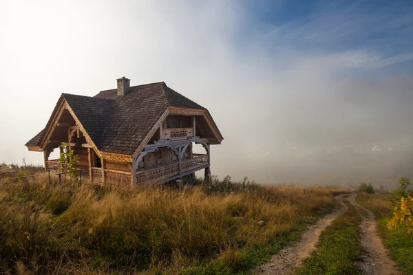 Ceață pe munte — Fotografie, imagine de stoc