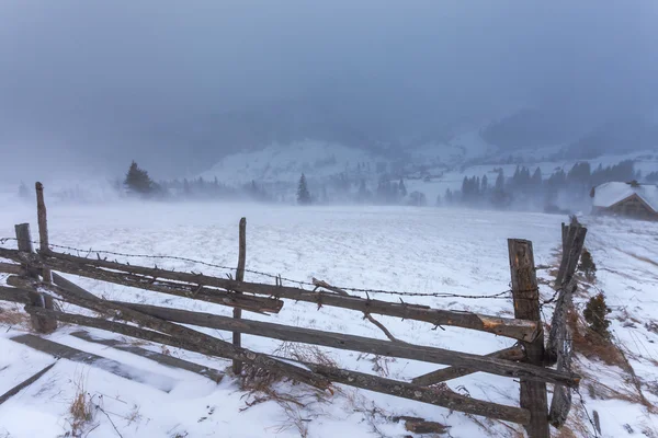 Wyczyszczenie burzy śnieżnej w Górach Skalistych — Zdjęcie stockowe