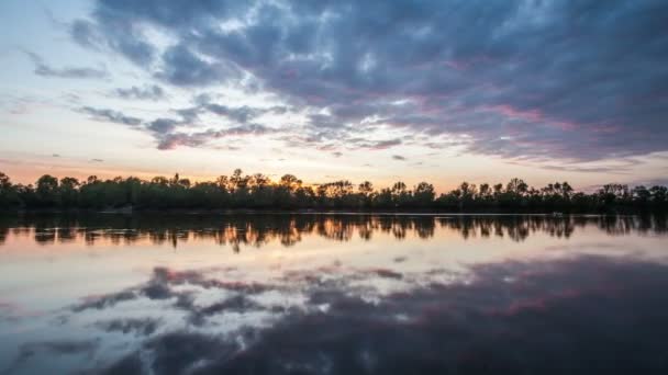 Hermoso atardecer, lapso de tiempo, dolly shot — Vídeo de stock