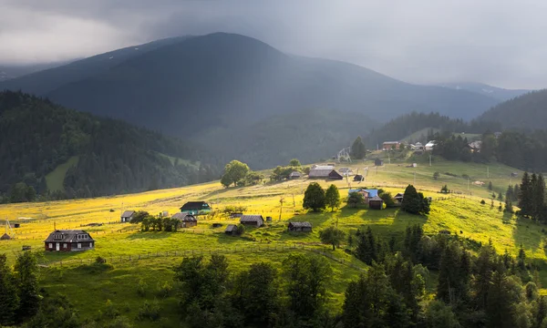 Evening landscape in summer time in mountains — Stock Photo, Image
