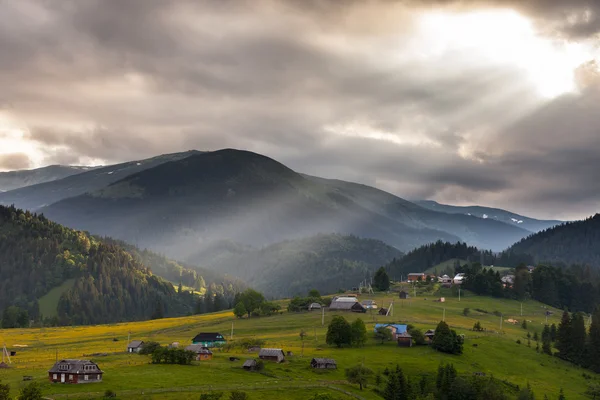 Evening landscape in summer time in mountains — Stock Photo, Image