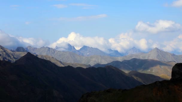 Dağlar ve vadiler Türkiye'nin görünümünü — Stok video