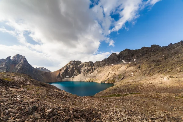 Bergsee — Stockfoto