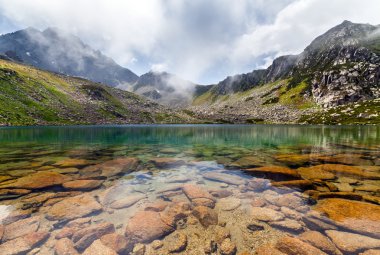 Türkiye'de görkemli dağ gölü