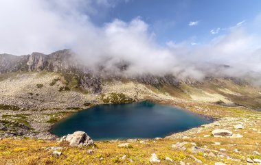 Türkiye'de görkemli dağ gölü