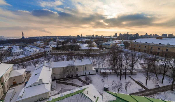 Kijów-Pechersk Ławra w zimie — Zdjęcie stockowe