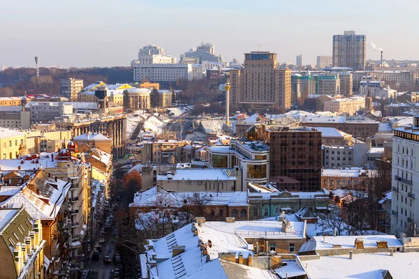 Woonwijk. Kiev, Oekraïne. Kiev, Oekraïne — Stockfoto