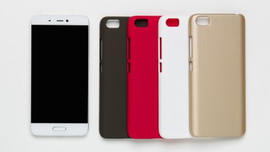 Smartphone ile bir koruyucu kapak