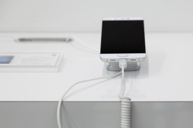 Mobil cihazlar deposu