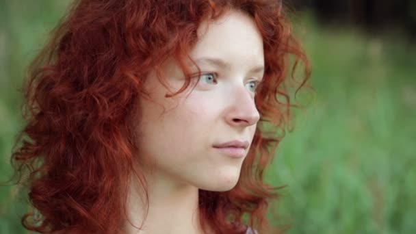 Close up young redhead woman — Stock Video
